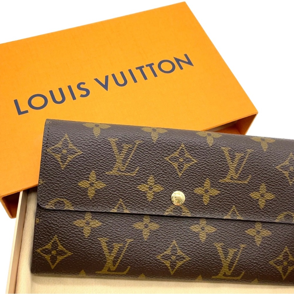 Auth Louis Vuitton Brown and Gold Monogram Wallet